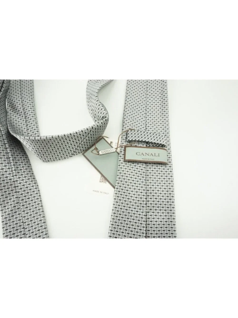 Canali Stainless Graphite Gray Geometric Silk Tie Brand New With Tags